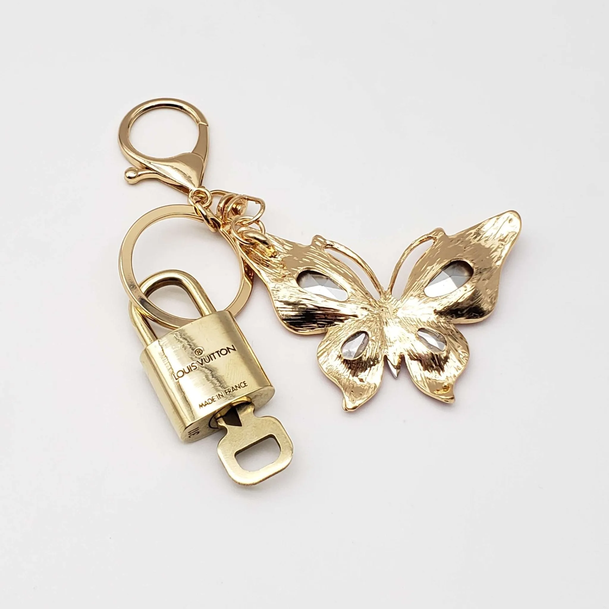 100% Authentic Louis Vuitton Lock and Key with Unbranded Keychain, Keycharm, Bagcharm