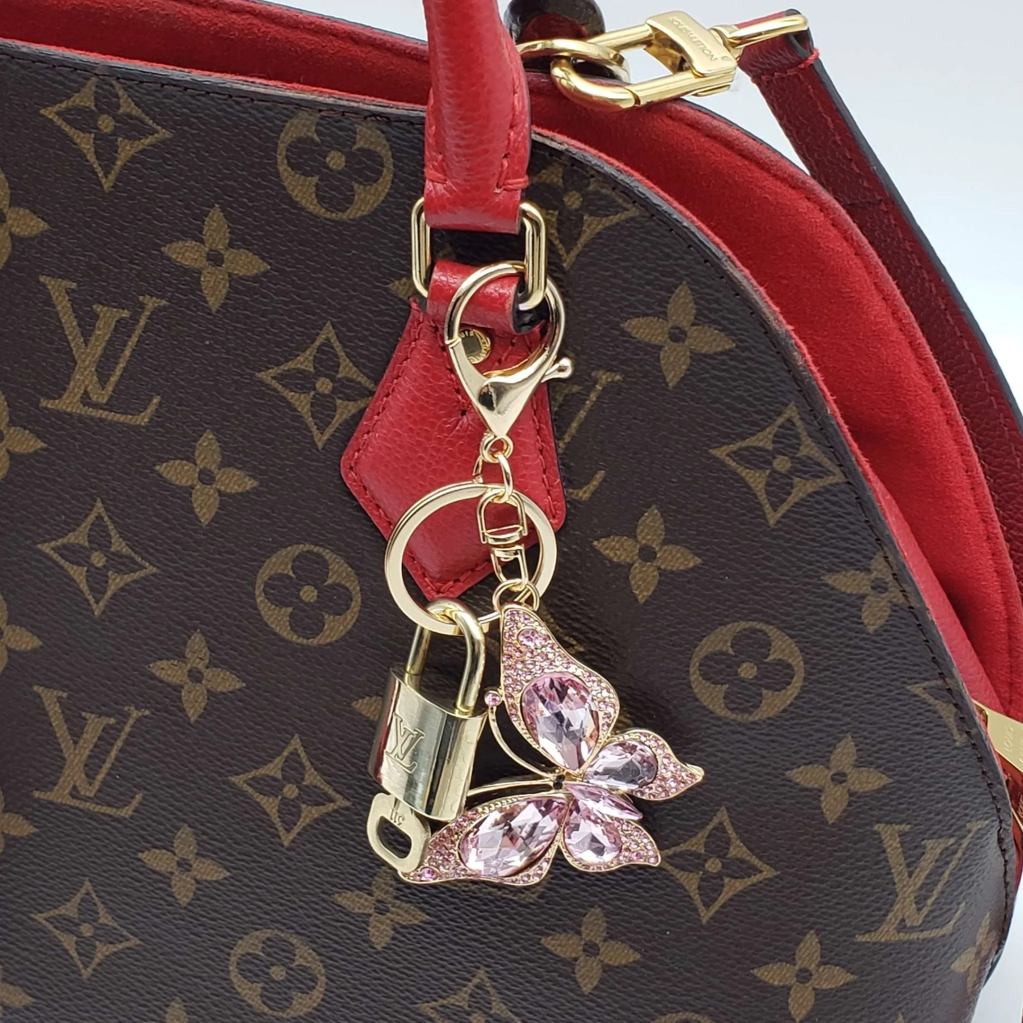 100% Authentic Louis Vuitton Lock and Key with Unbranded Keychain, Keycharm, Bagcharm
