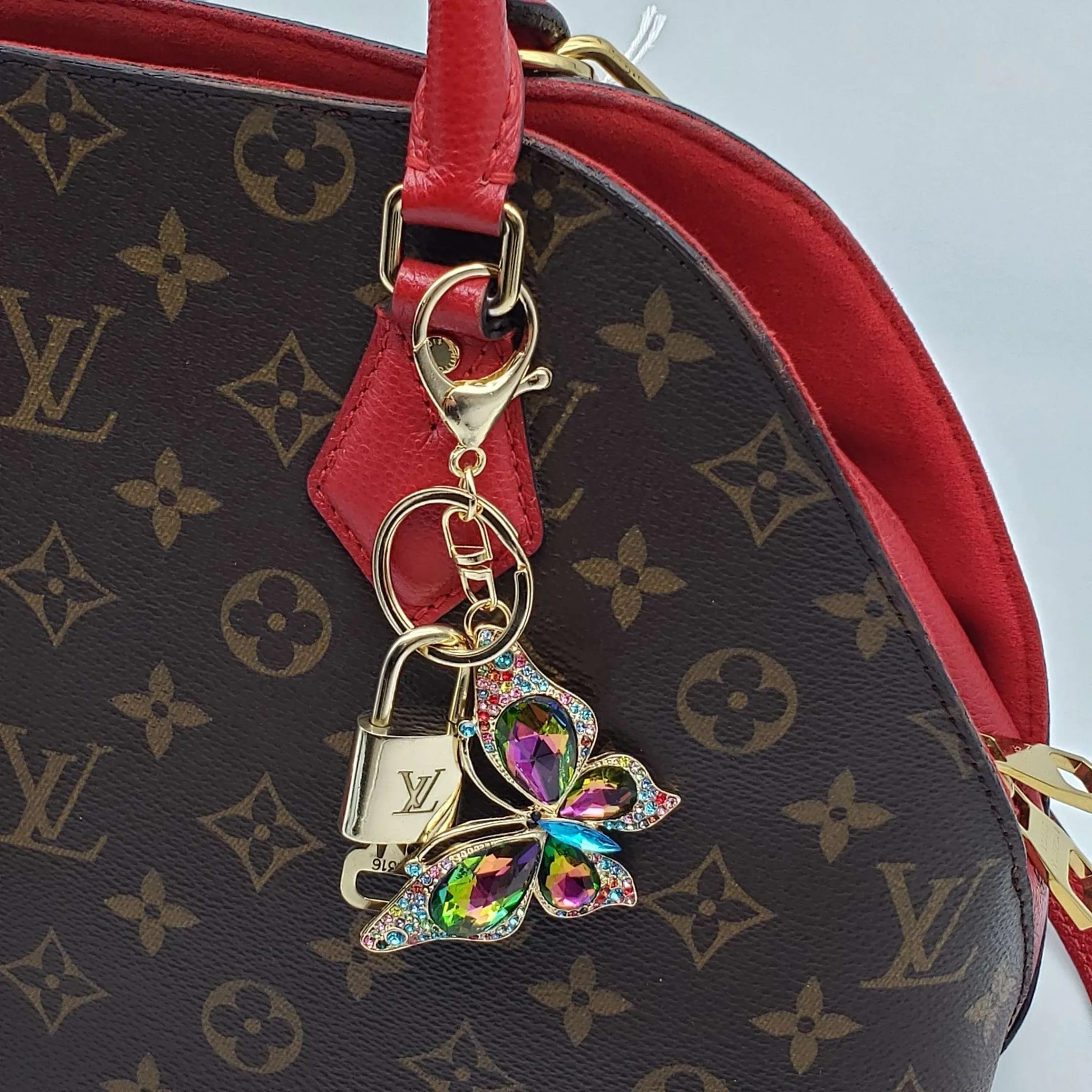 100% Authentic Louis Vuitton Lock and Key with Unbranded Keychain, Keycharm, Bagcharm