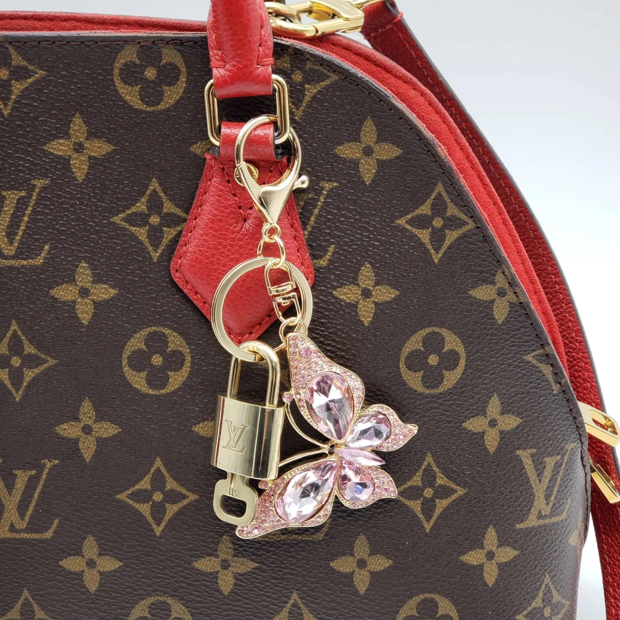 100% Authentic Louis Vuitton Lock and Key with Unbranded Keychain, Keycharm, Bagcharm