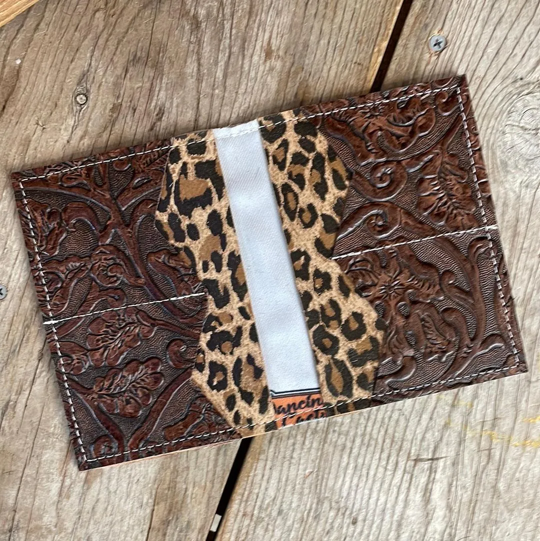 111 Waylon Wallet - Black & White w/ Western Tool