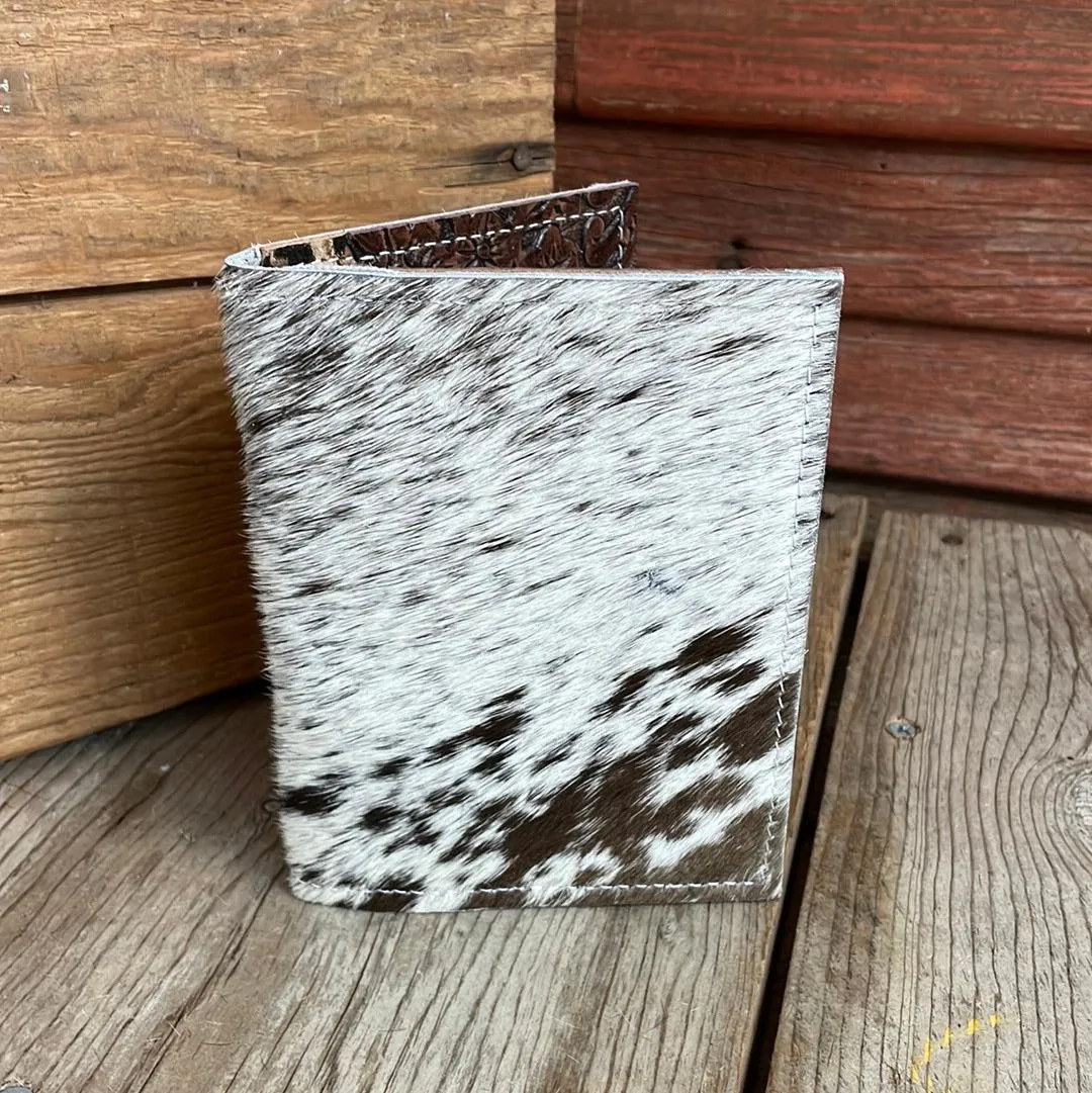 111 Waylon Wallet - Black & White w/ Western Tool