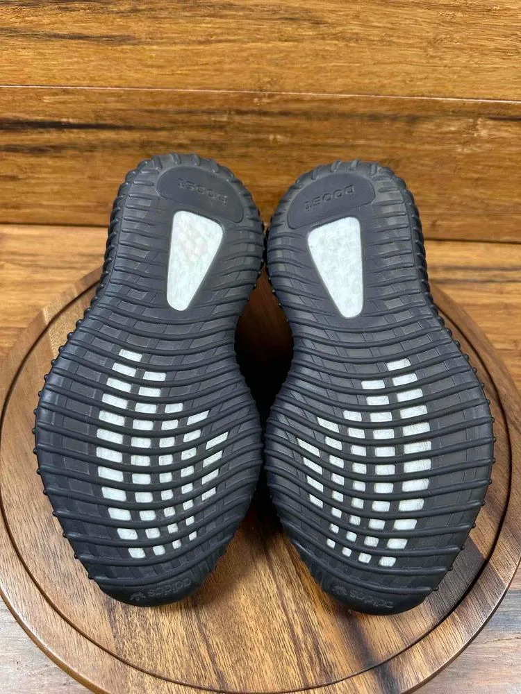 adidas Yeezy Boost 350 V2 Black (Non-Reflective)