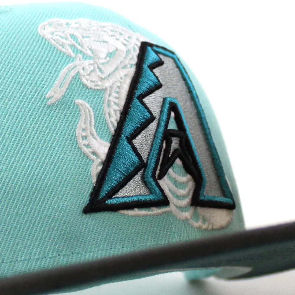 Arizona Diamondbacks 2001 WORLD CHAMPIONS 20TH ANNIVERSARY New Era 59Fifty Fitted Hat (Glow in the Dark Tint Pewter Dark Green Under Brim)