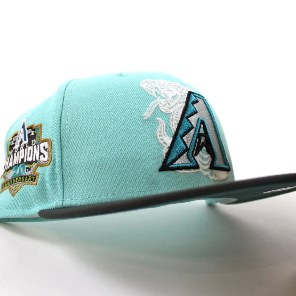 Arizona Diamondbacks 2001 WORLD CHAMPIONS 20TH ANNIVERSARY New Era 59Fifty Fitted Hat (Glow in the Dark Tint Pewter Dark Green Under Brim)