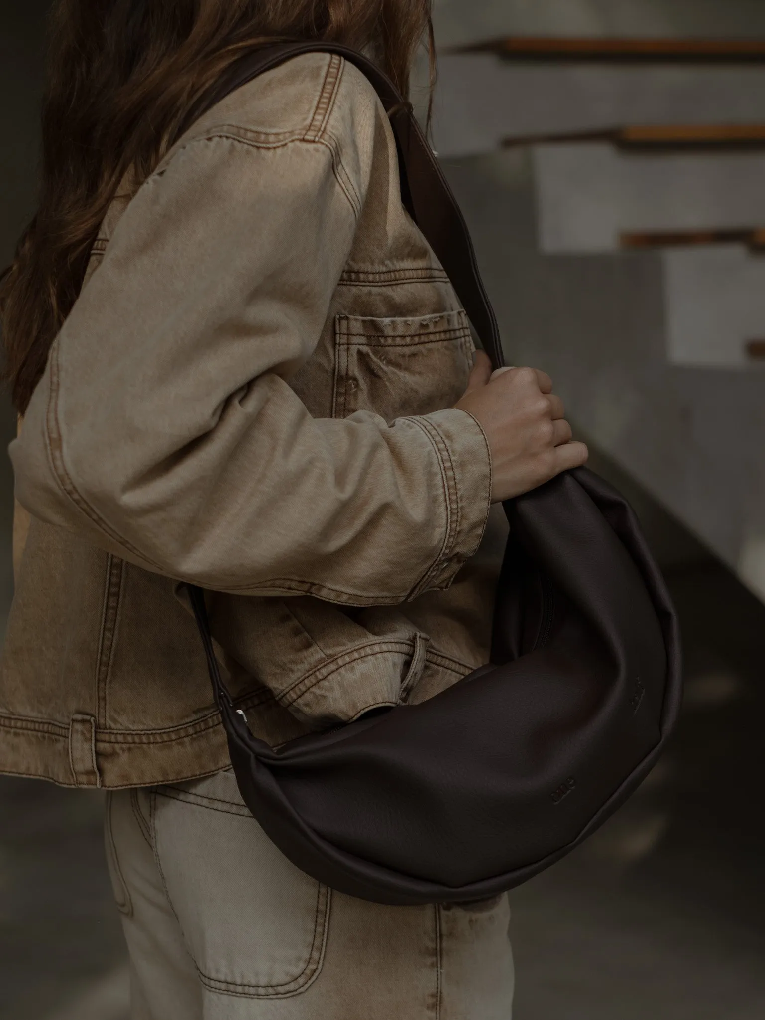 BEAN CROSS BAG - ESPRESSO