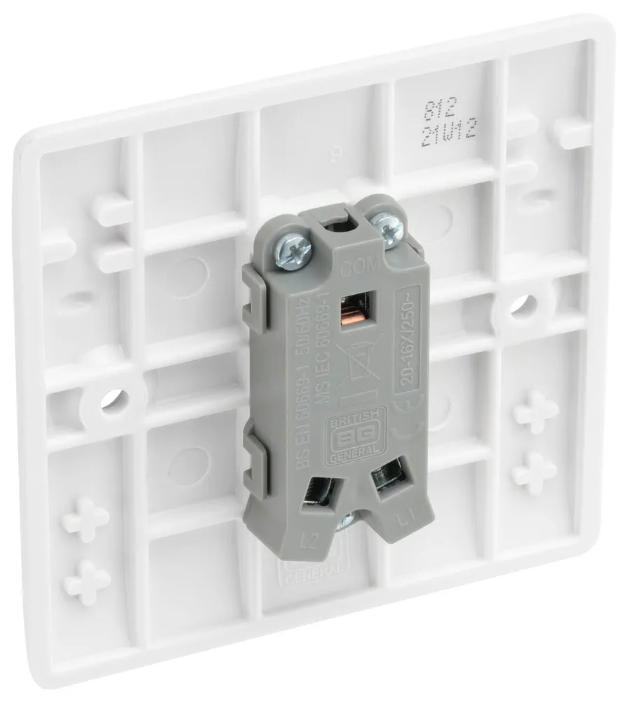 BG 812x5 White Round Edge Single Light Switch 10A (5 Pack)