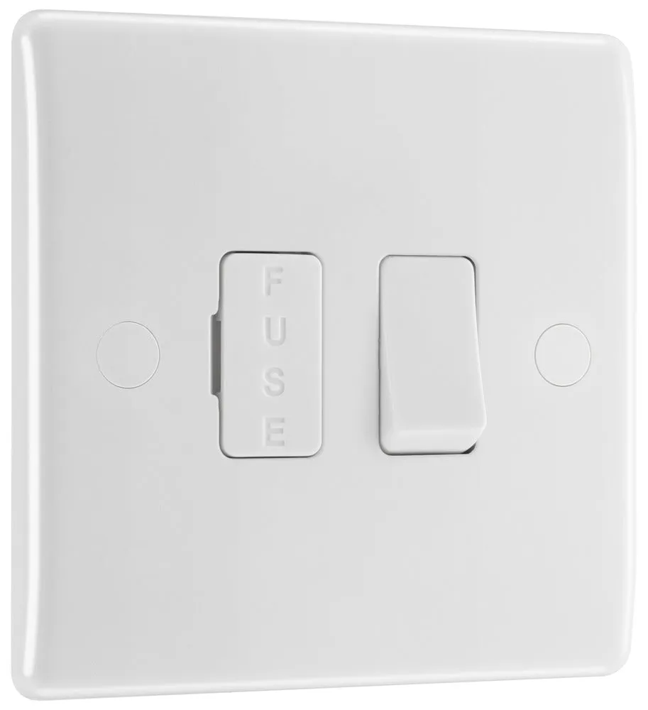 BG 850 White Round Edge Switched Spur 13A