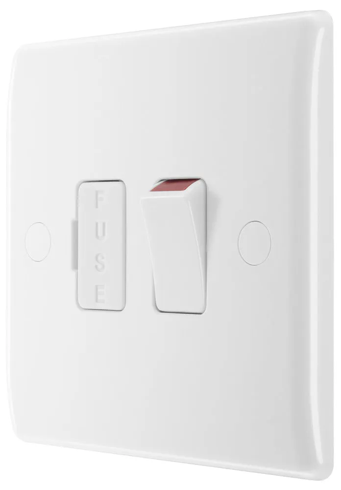 BG 850 White Round Edge Switched Spur 13A