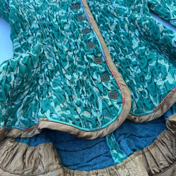 BRAND NEW WITH TAG LADIES JEANNE MARC QUILTED VINTAGE TOP 15” FROM SHOULDER