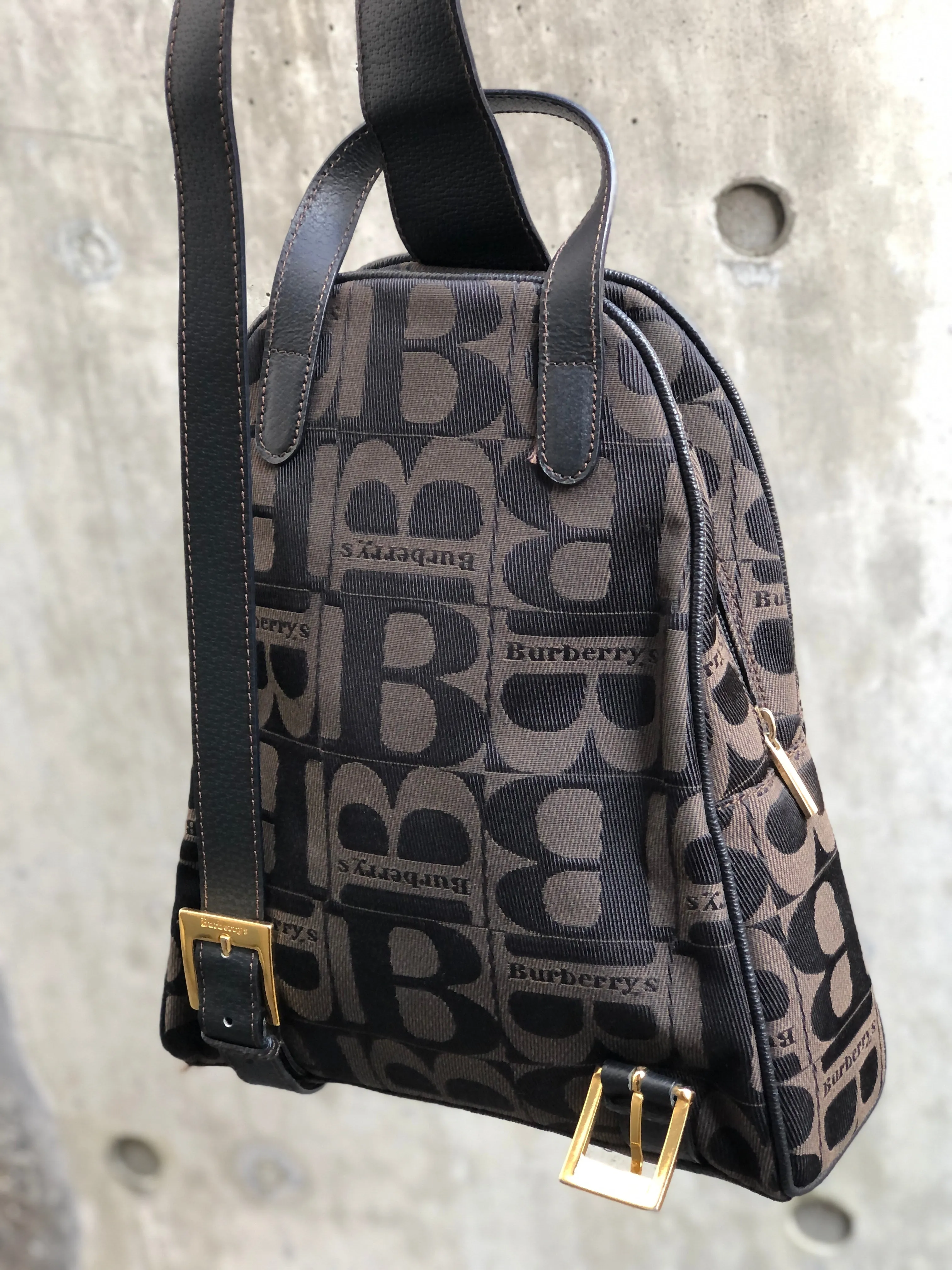 Burberrys Logo pattern Jacquard One-Shoulder bag Brown Vintage Old asmauk