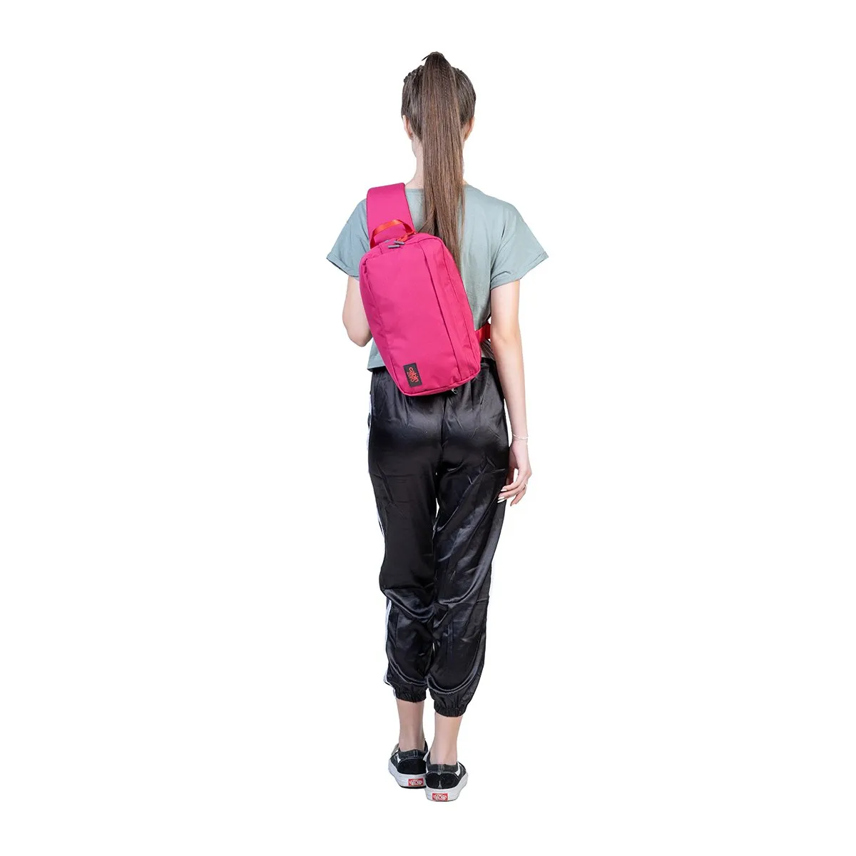 CabinZero Classic Cross Body 11L (Jaipur Pink)