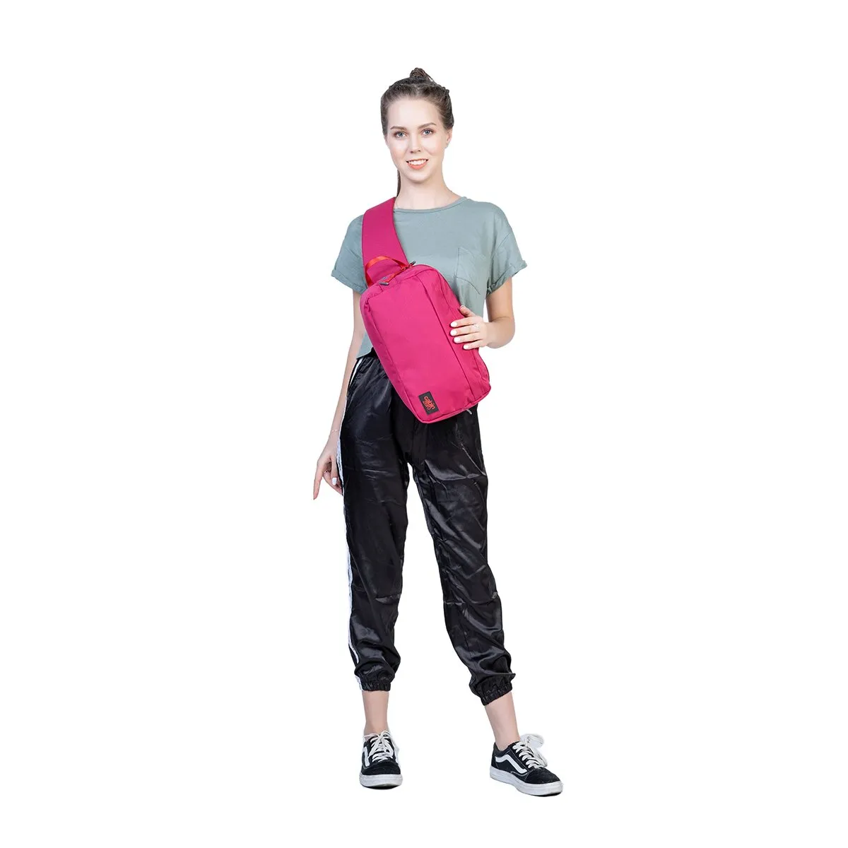 CabinZero Classic Cross Body 11L (Jaipur Pink)