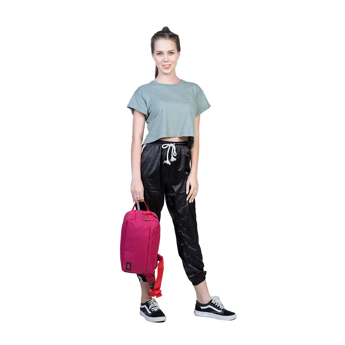 CabinZero Classic Cross Body 11L (Jaipur Pink)