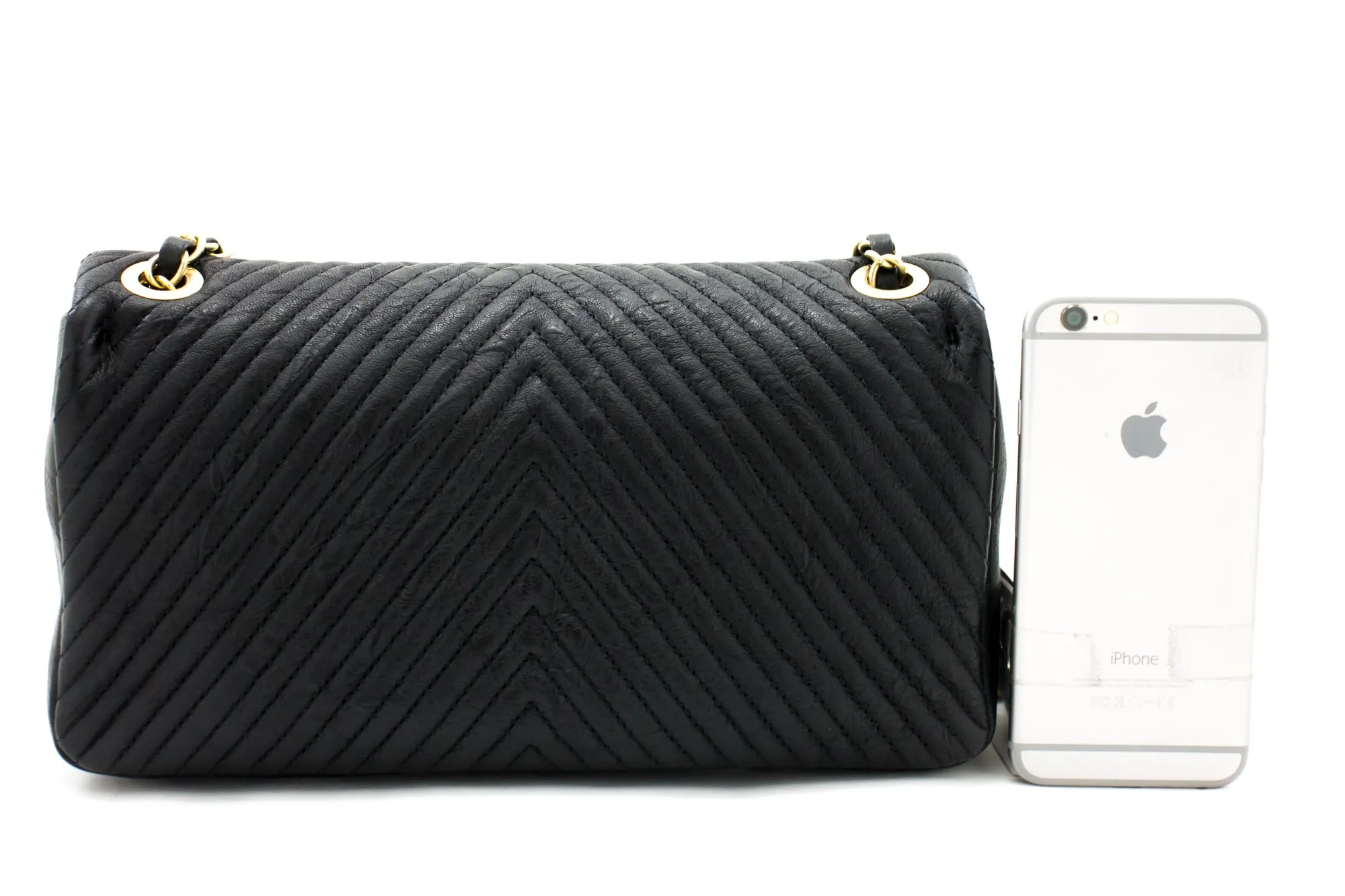 Chanel 2015 Chevron V-Stitch Leather Chain Flap Shoulder Bag i80