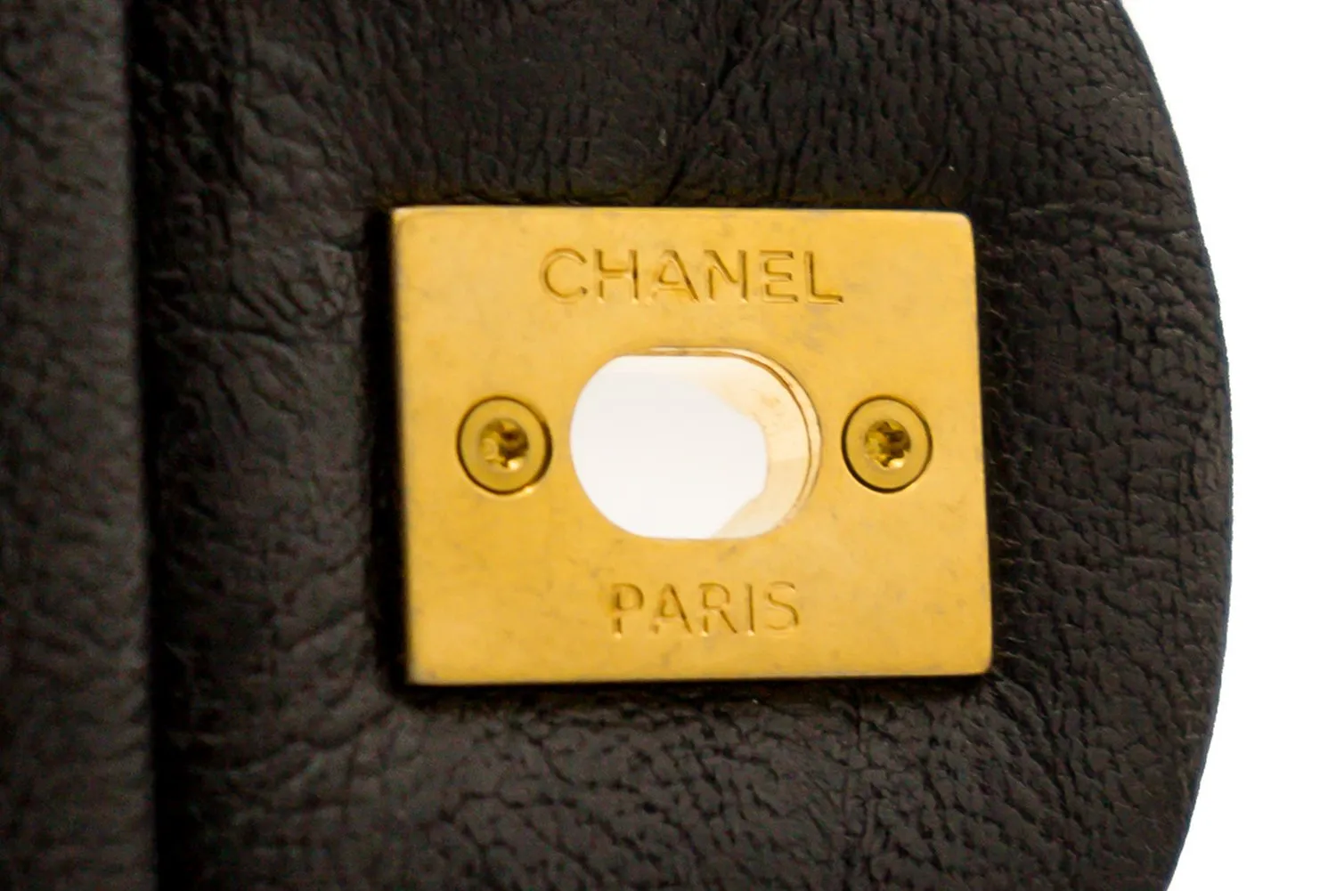 Chanel 2015 Chevron V-Stitch Leather Chain Flap Shoulder Bag i80