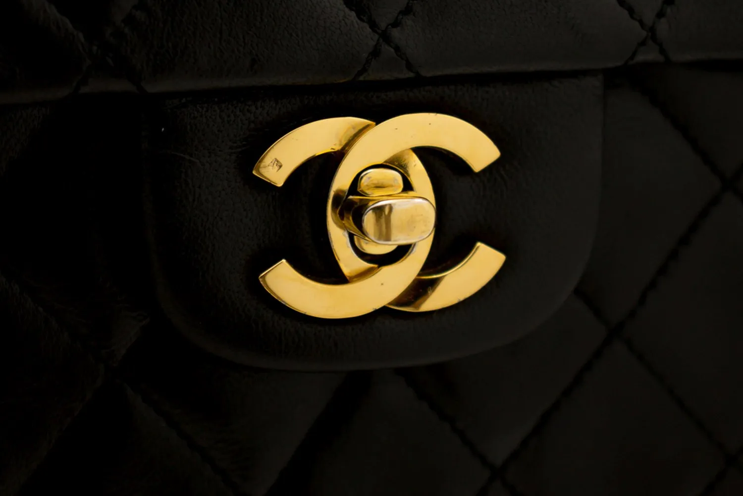 CHANEL 2.55 Double Flap Small Chain Shoulder Bag Black Lambskin h21