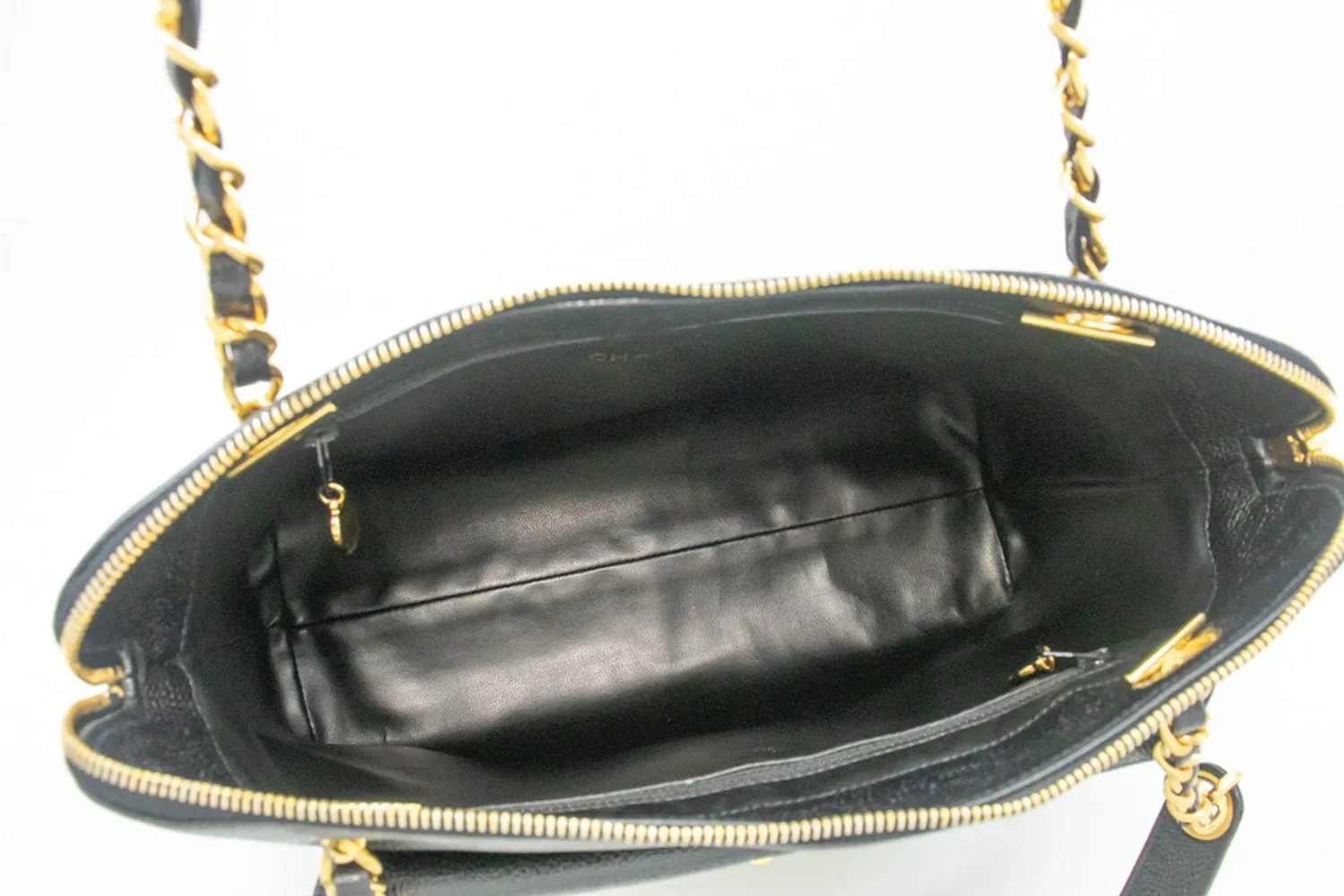 CHANEL Caviar Large Chain Shoulder Bag Black Leather Gold Zipper m21