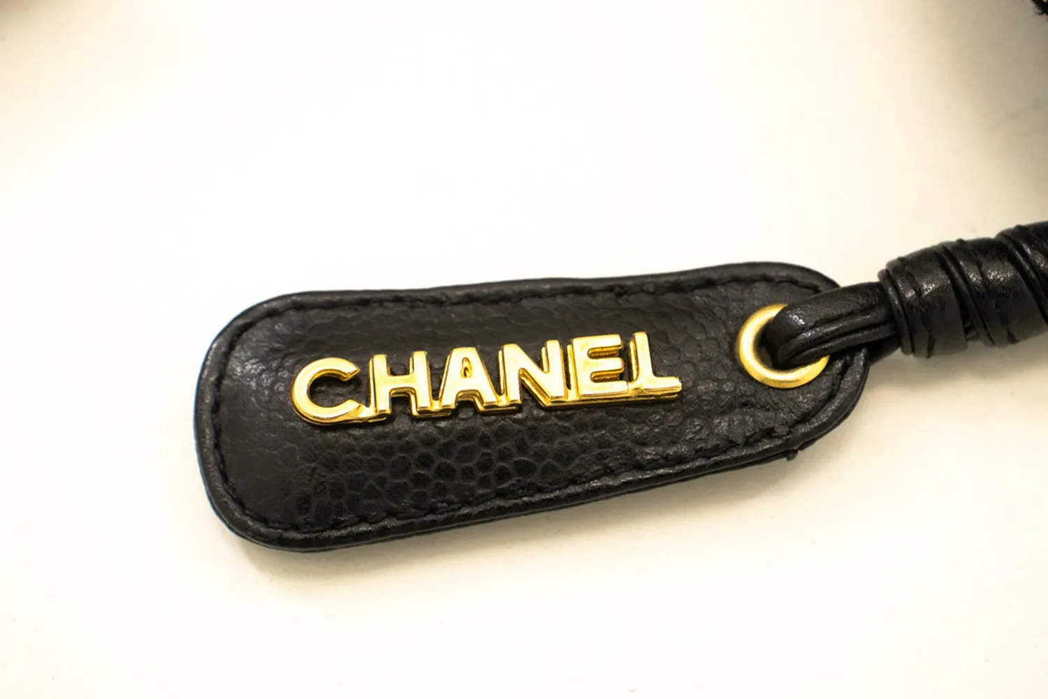 CHANEL Caviar Large Chain Shoulder Bag Black Leather Gold Zipper m53