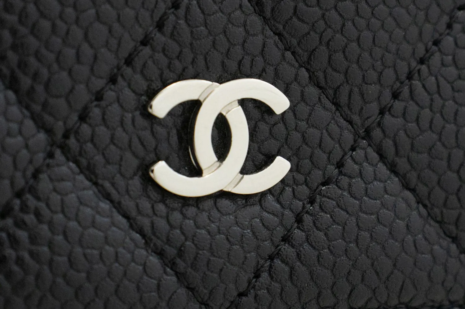 CHANEL Caviar Wallet On Chain WOC Black Shoulder Bag Crossbody SV n87