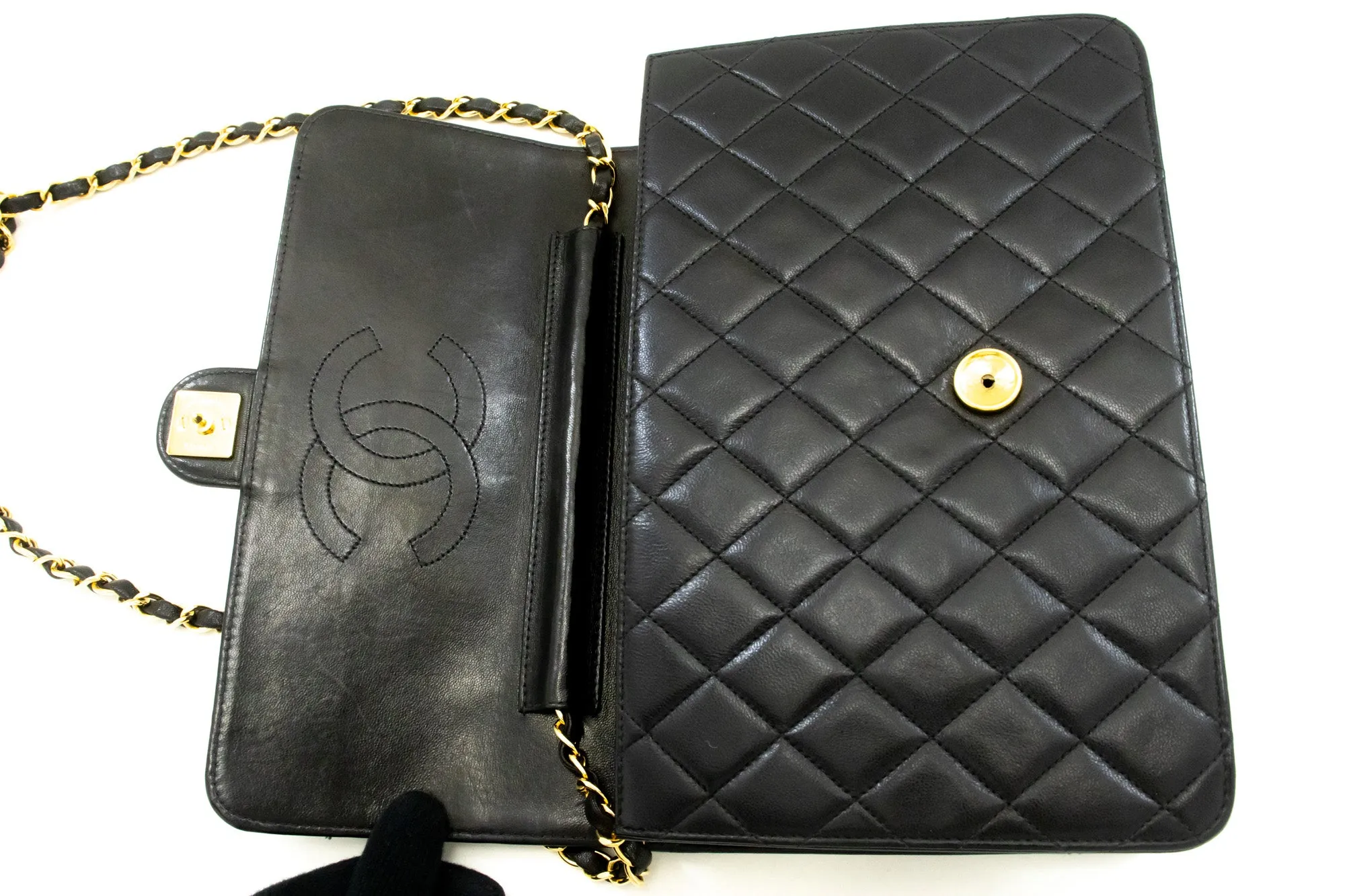 CHANEL Chain Shoulder Bag Clutch Black Quilted Flap Lambskin Purse n62
