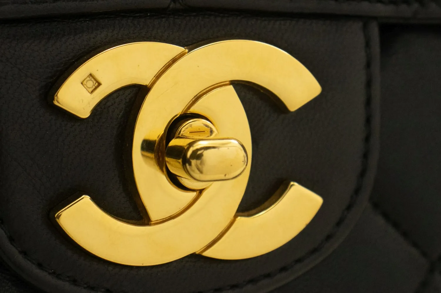 CHANEL Classic Large 11" Chain Shoulder Bag Flap Black Lambskin L95
