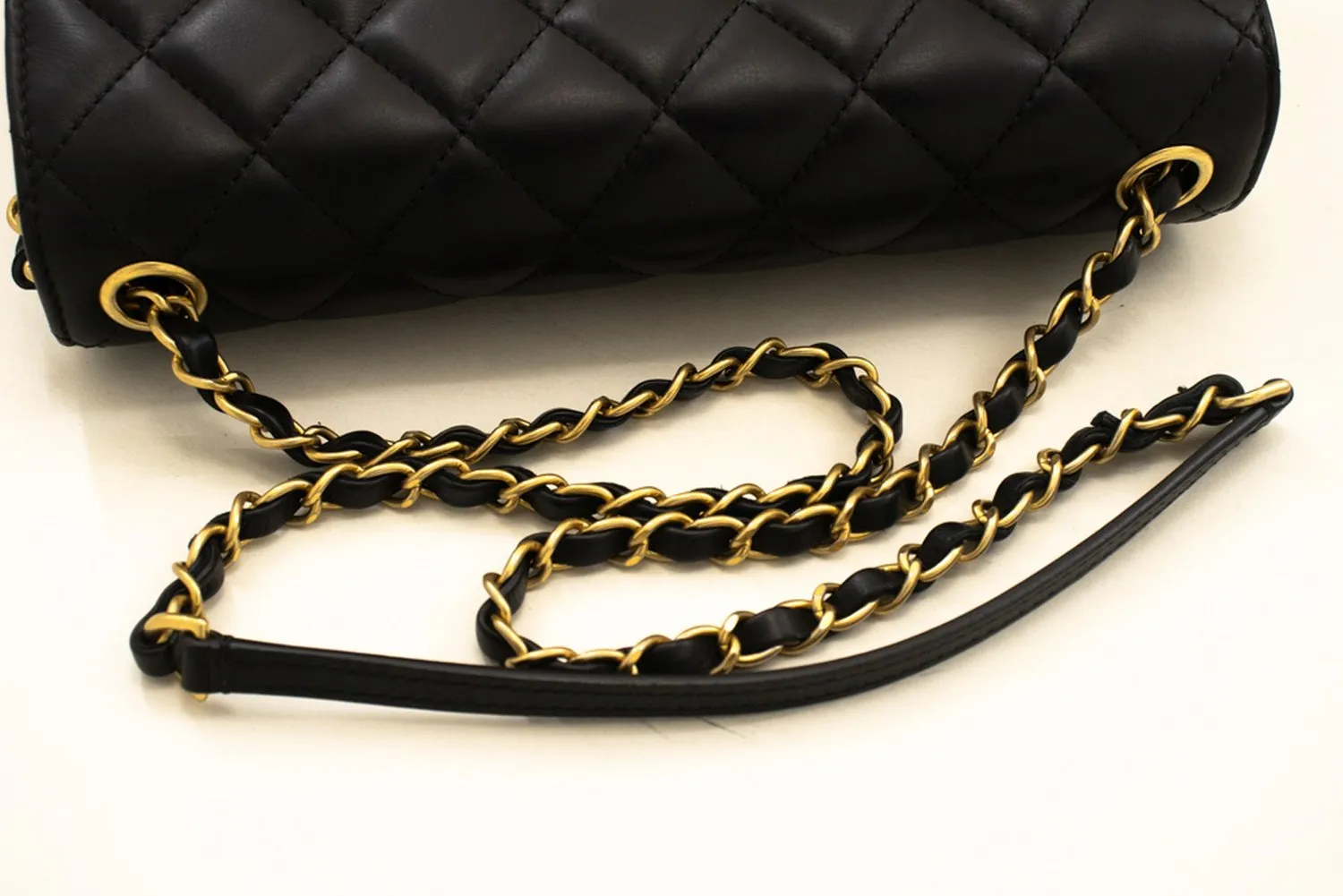 CHANEL Full Flap Chain Shoulder Bag Black Quilted Lambskin Leather m54