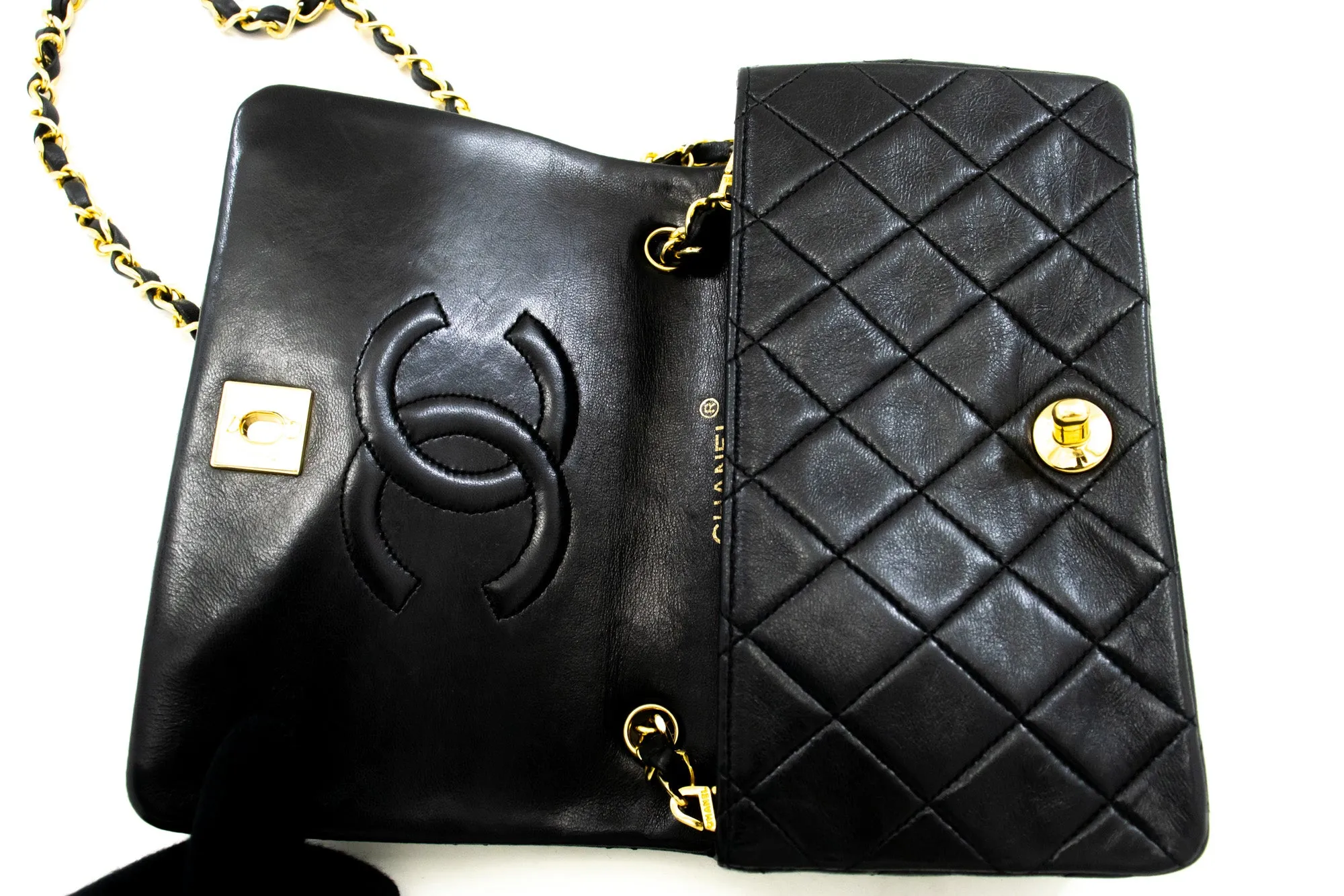 CHANEL Full Flap Chain Shoulder Bag Clutch Black Quilted Lambskin m17