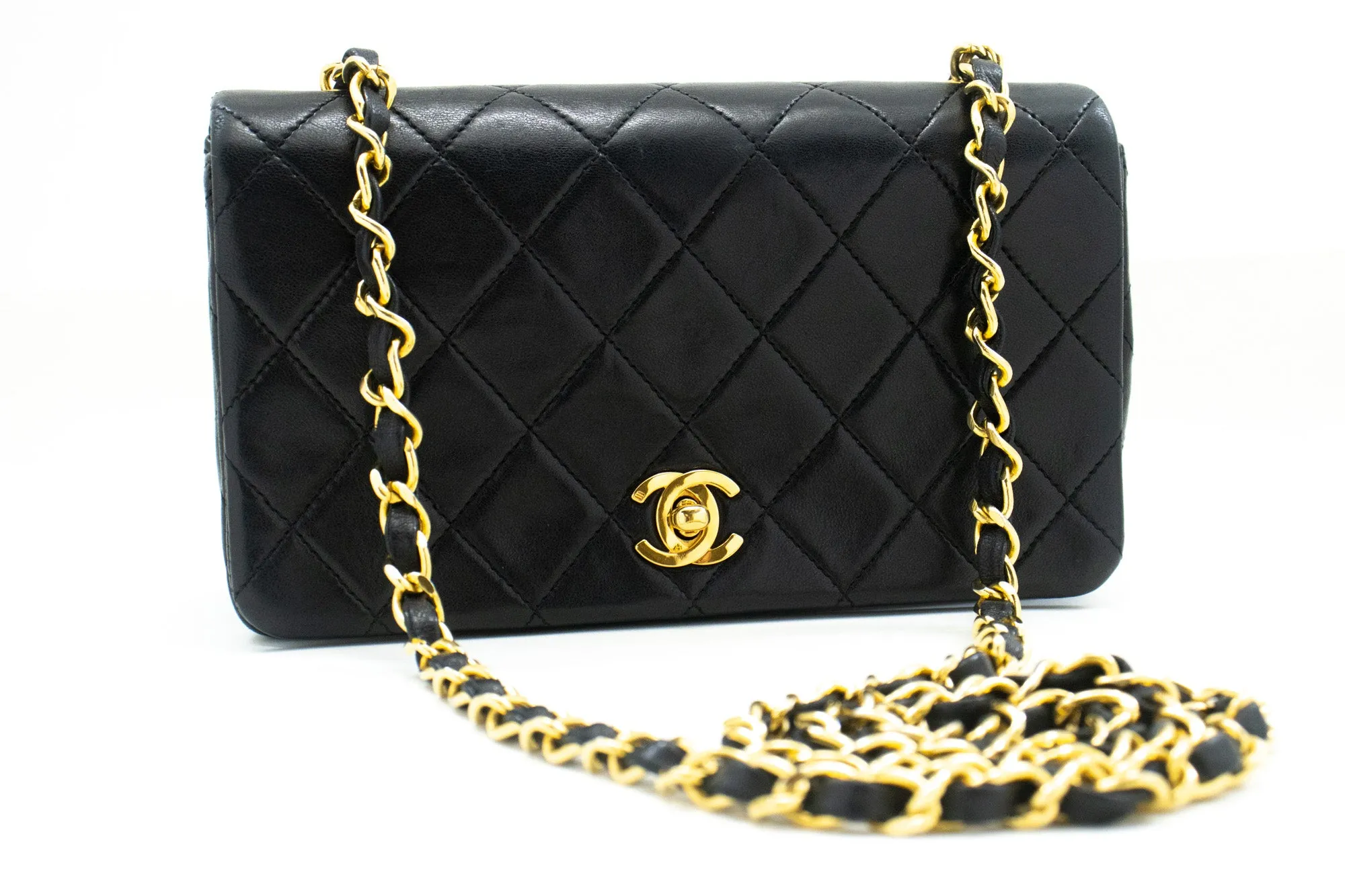 CHANEL Full Flap Chain Shoulder Bag Clutch Black Quilted Lambskin m17