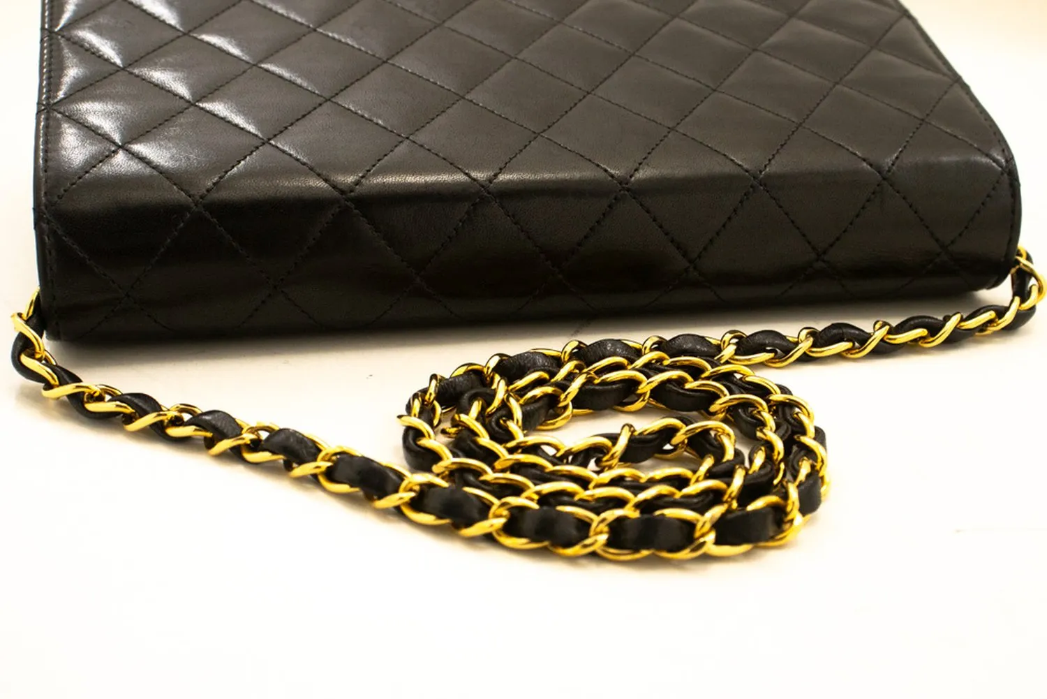 CHANEL Full Flap Chain Shoulder Bag Clutch Black Quilted Lambskin n43