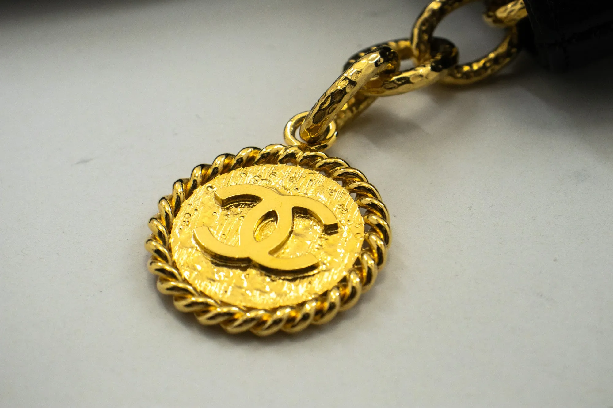 CHANEL Gold Medallion Caviar Shoulder Bag Grand Shopping Tote n56