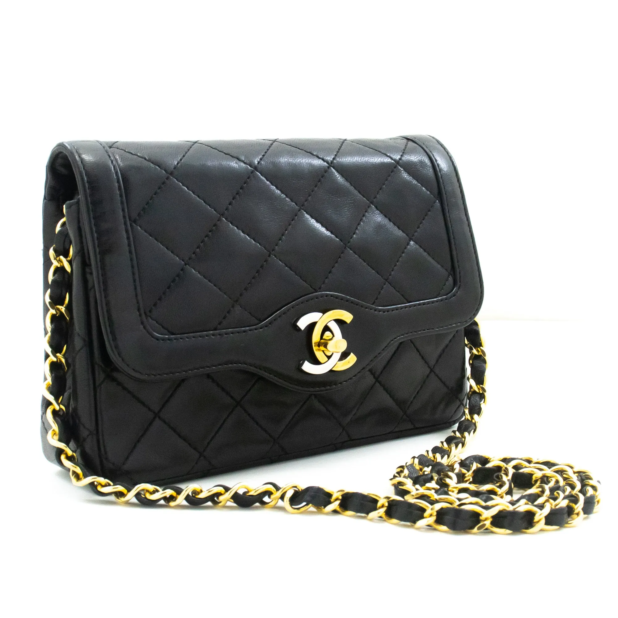 CHANEL Paris Limited Small Chain Shoulder Bag Black Quilted Flap L91