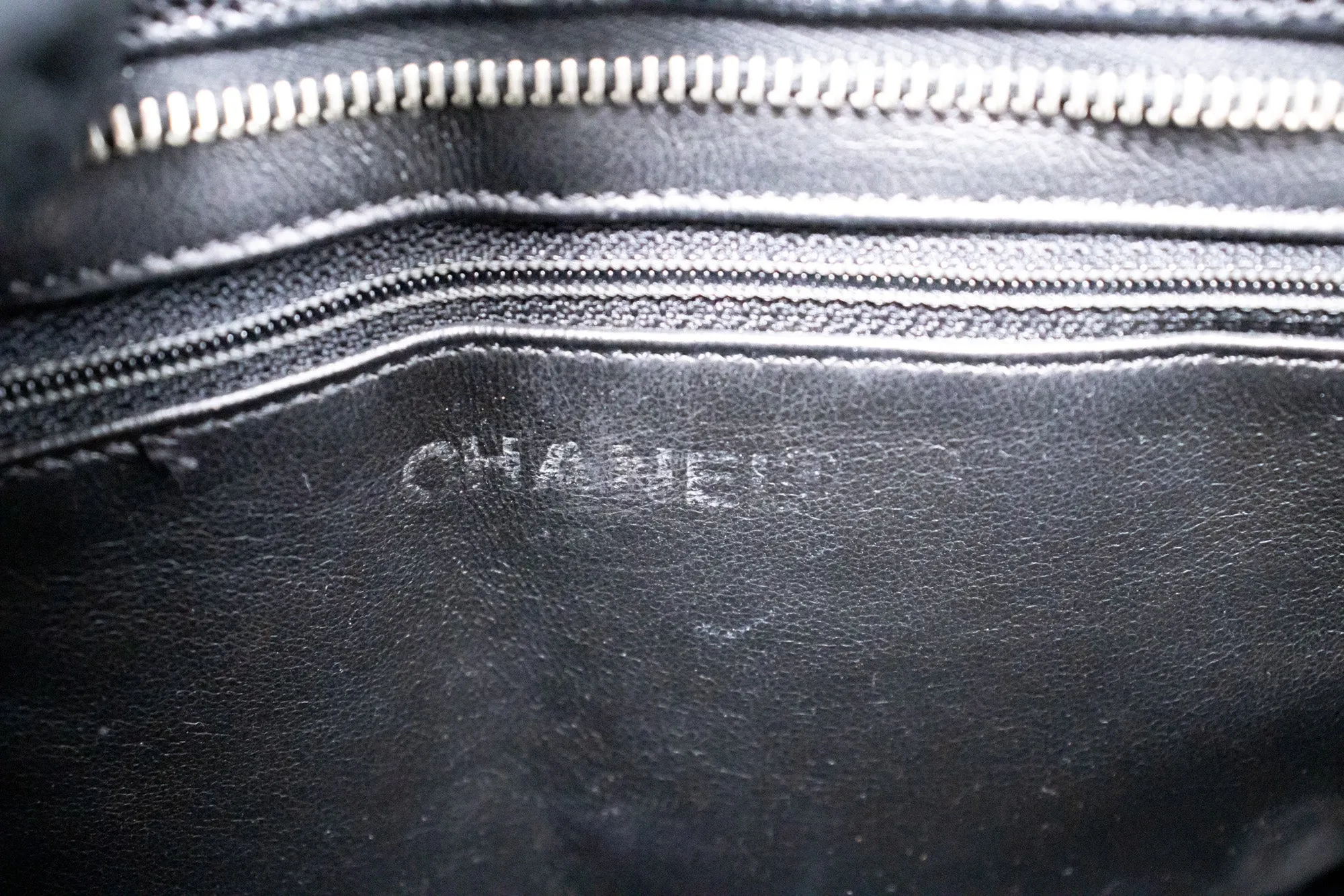 CHANEL Silver Medallion Caviar Shoulder Bag Shopping Tote Black n60