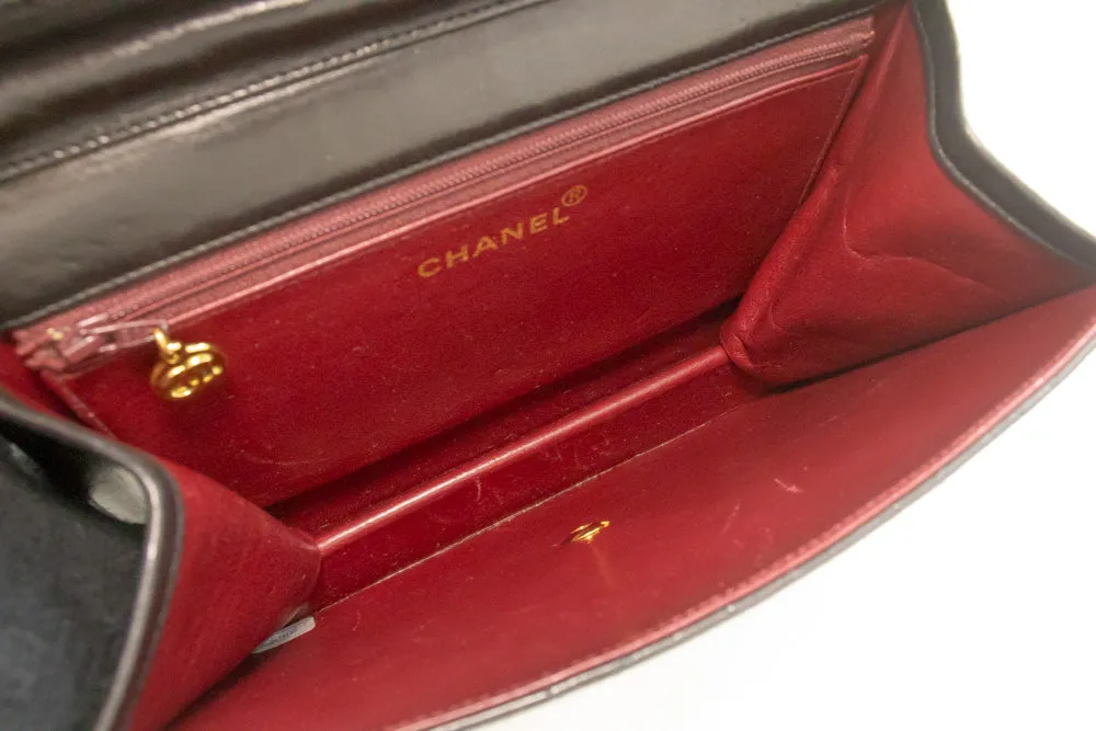 CHANEL Small Chain Shoulder Bag Clutch Black Quilted Flap Lambskin L81