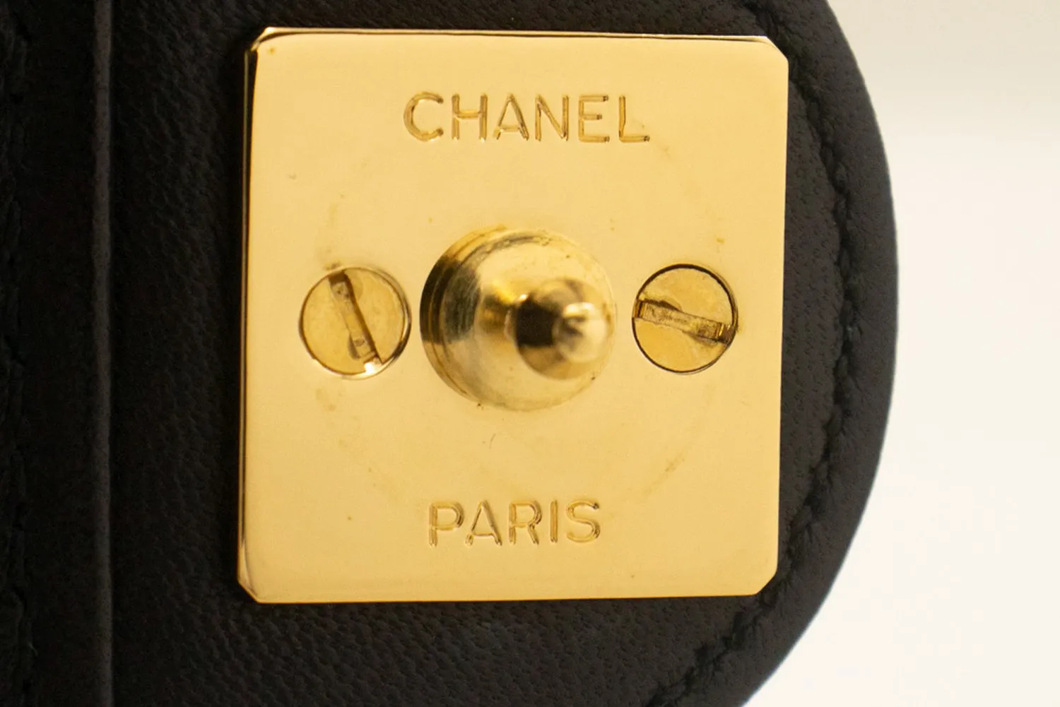 CHANEL Small Chain Shoulder Bag Clutch Black Quilted Flap Lambskin m72