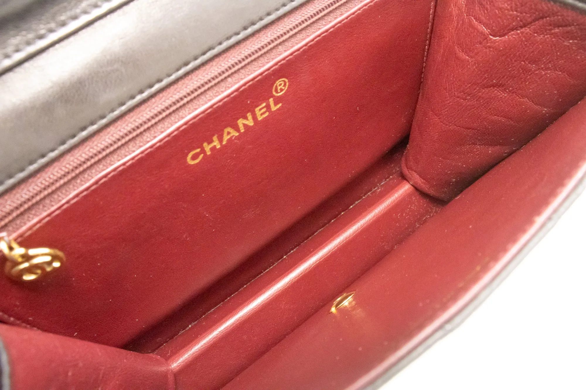 CHANEL Small Chain Shoulder Bag Clutch Black Quilted Flap Lambskin n61
