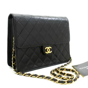 CHANEL Small Chain Shoulder Bag Clutch Black Quilted Flap Lambskin n61