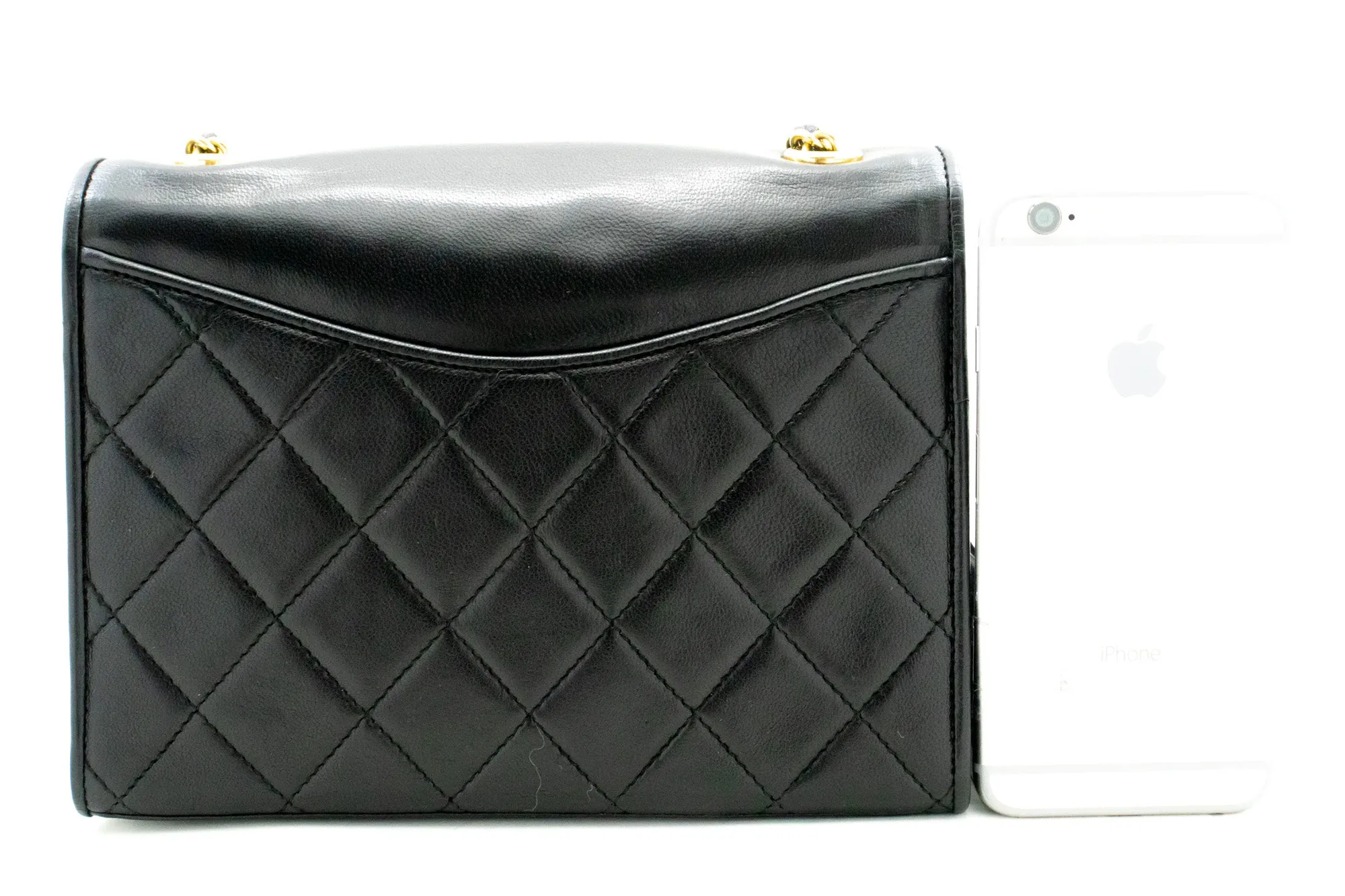 CHANEL Vintage Full Flap Chain Shoulder Bag Black Quilted Lambskin n23