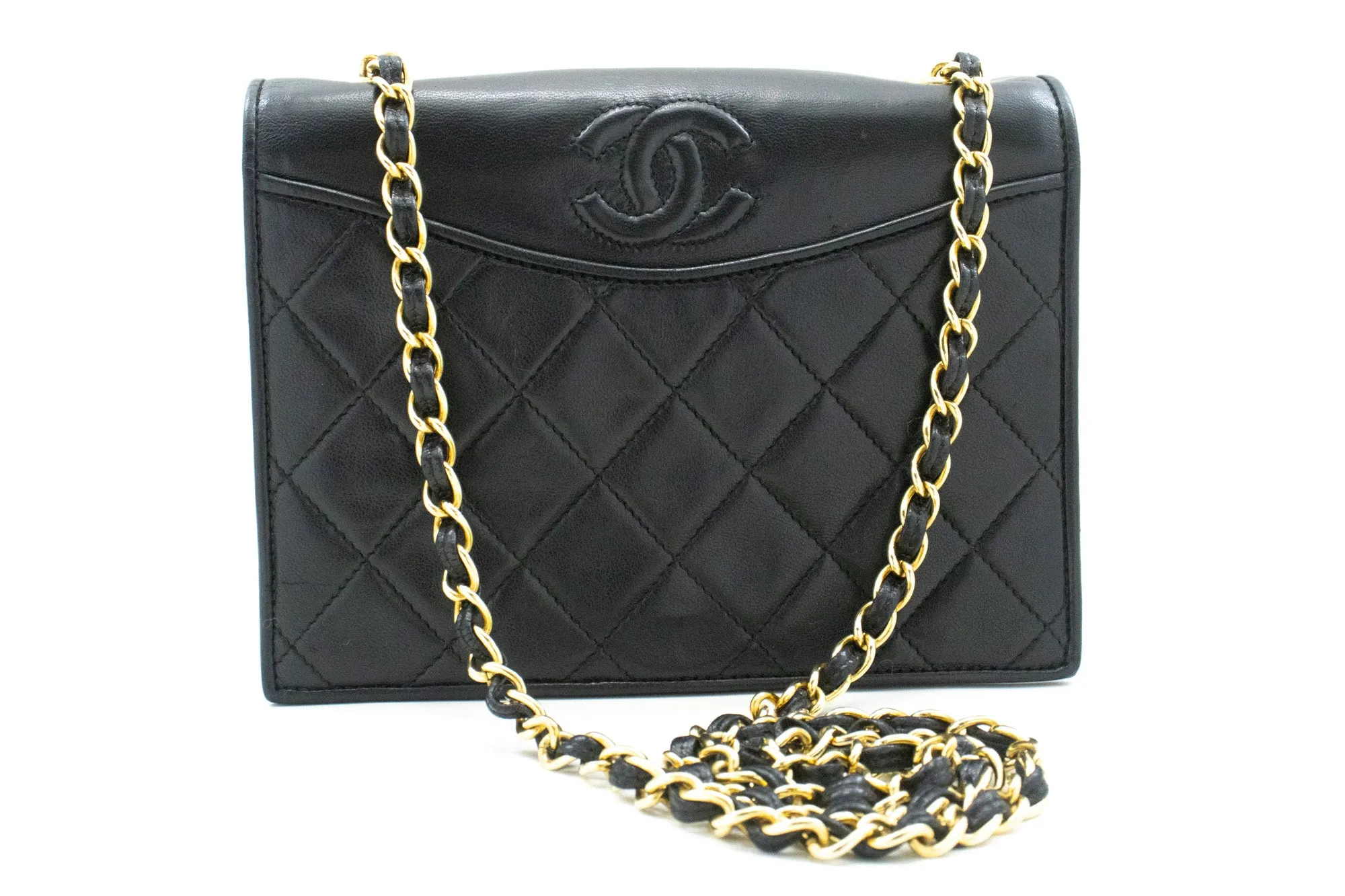CHANEL Vintage Full Flap Chain Shoulder Bag Black Quilted Lambskin n23