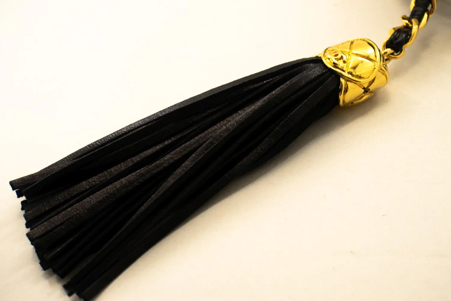 CHANEL Vintage Tassel Chain Shoulder Bag Black Quilted Zipper Lamb n19