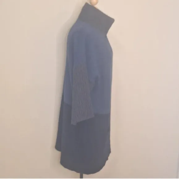 Chiaramente wool blend color block wide sleeve long drop shoulder cardigan SZ L
