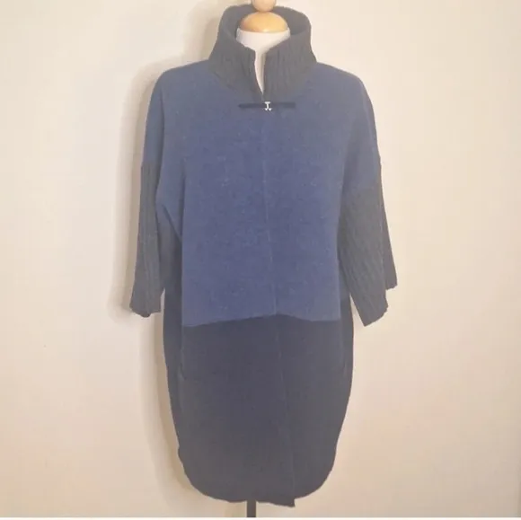 Chiaramente wool blend color block wide sleeve long drop shoulder cardigan SZ L