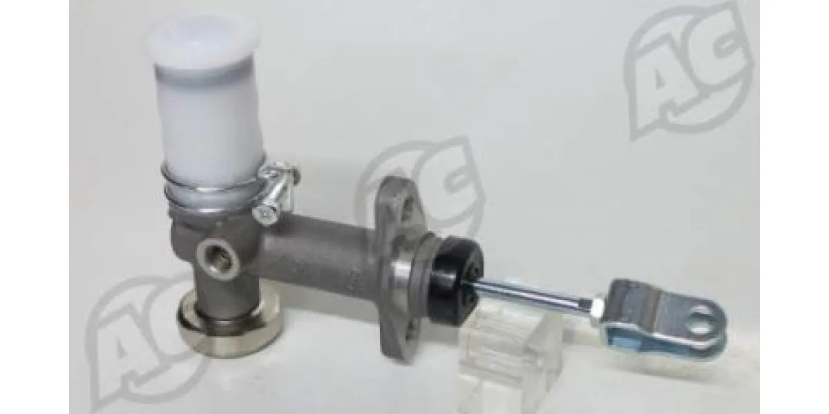Clutch Master Cylinder Mitsubishi (MIT3181)