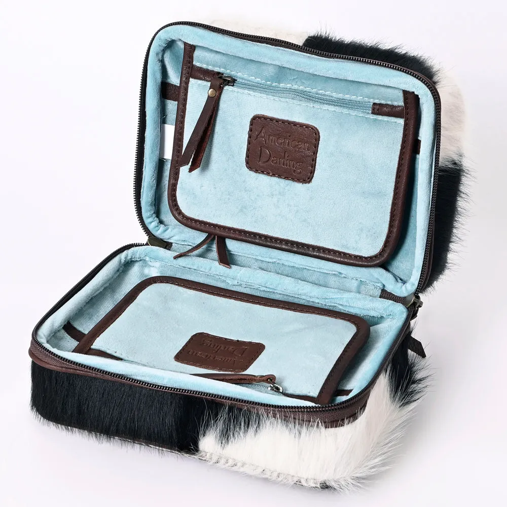 Cowhide Tooled Essential Jewelry Traveler