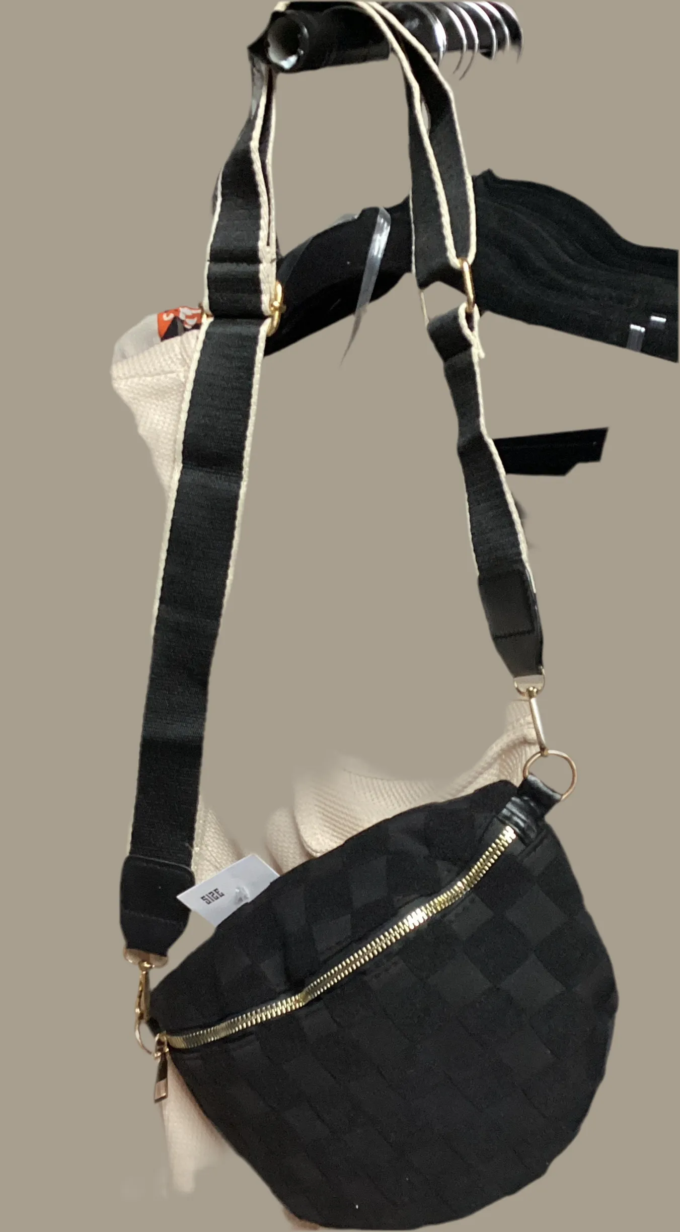 Crossbody purse
