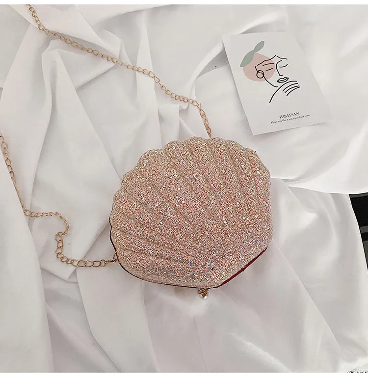 Cute "CLAM$HELL" Clutch