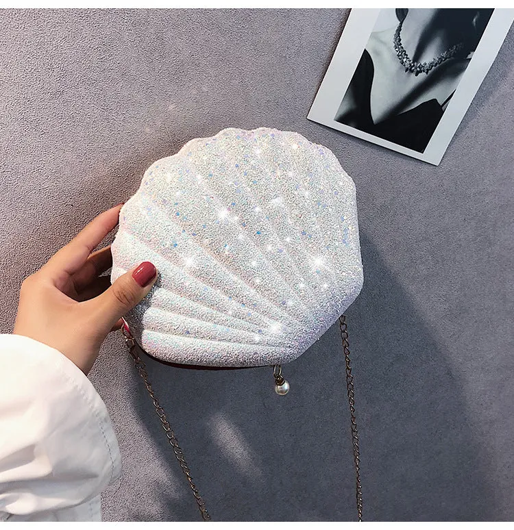 Cute "CLAM$HELL" Clutch