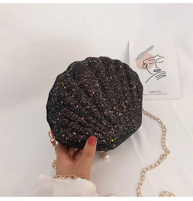 Cute "CLAM$HELL" Clutch