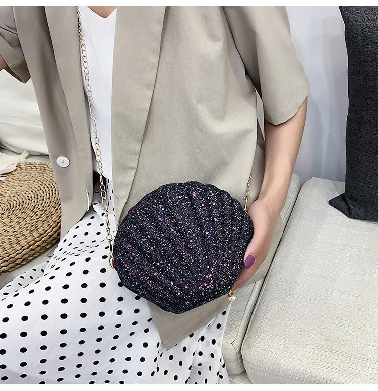 Cute "CLAM$HELL" Clutch