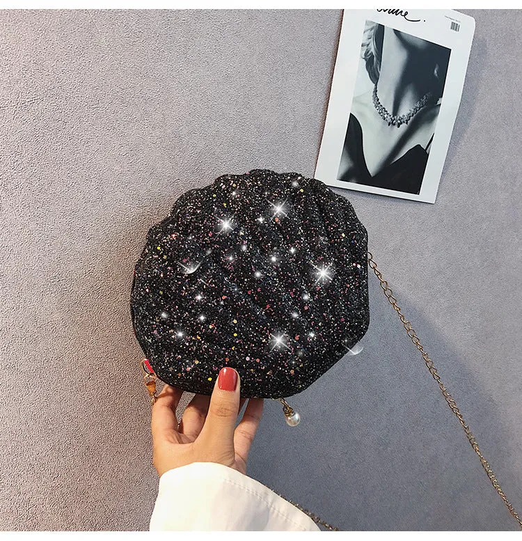 Cute "CLAM$HELL" Clutch